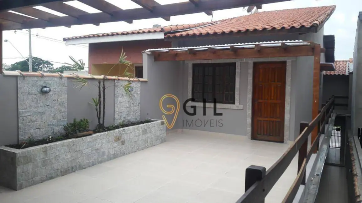 Sobrado com 4 quartos à venda, 127m2 em Jardim Emília, Jacarei - SP - imagem 3 Foto 3 de Sobrado com 4 quartos à venda, 127m2 em Jardim Emília, Jacarei - SP