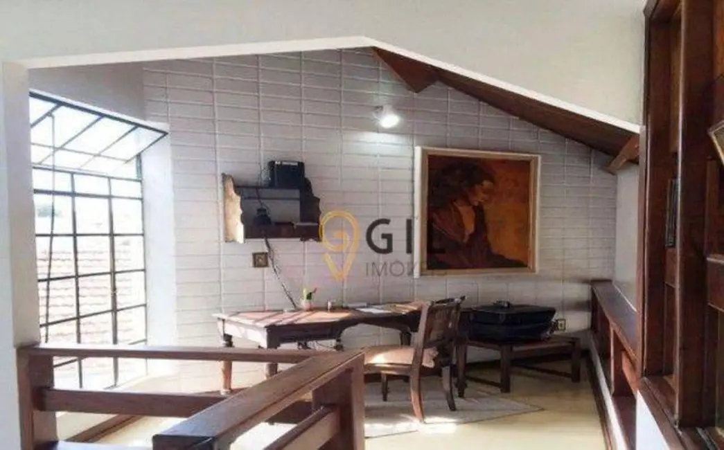 Sobrado com 3 quartos à venda, 290m2 em Cidade Jardim, Jacarei - SP - imagem 5 Foto 5 de Sobrado com 3 quartos à venda, 290m2 em Cidade Jardim, Jacarei - SP