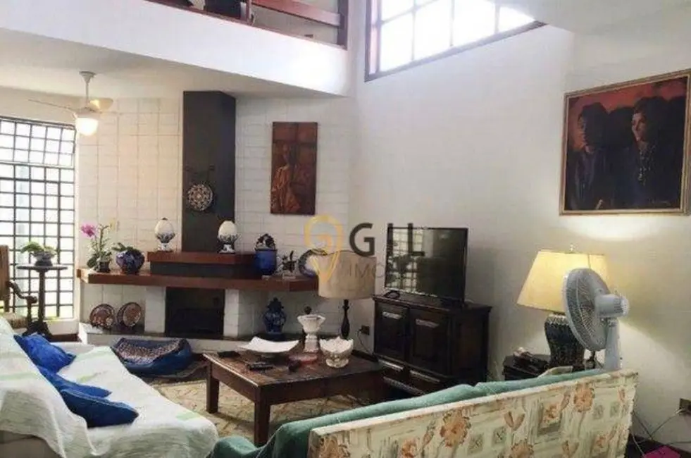 Foto 2 de Sobrado com 3 quartos à venda, 290m2 em Cidade Jardim, Jacarei - SP