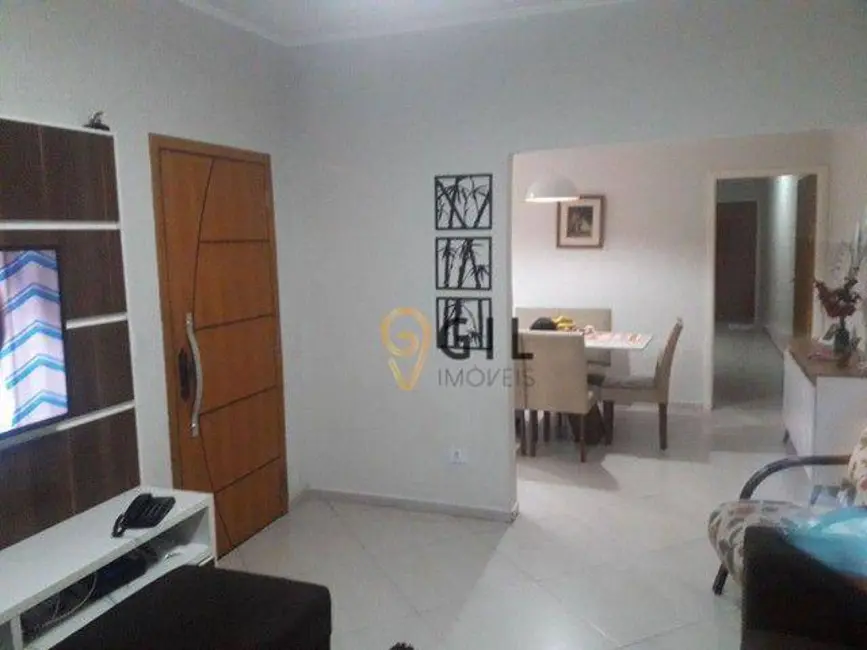 Foto 1 de Casa com 3 quartos à venda, 166m2 em Jardim Santa Maria, Jacarei - SP