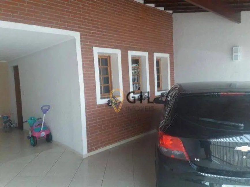 Foto 2 de Casa com 3 quartos à venda, 166m2 em Jardim Santa Maria, Jacarei - SP