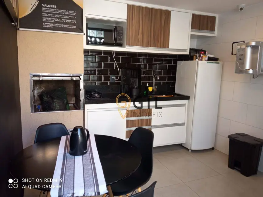 Foto 17 de Casa à venda, 175m2 em Vila Pinheiro, Jacarei - SP