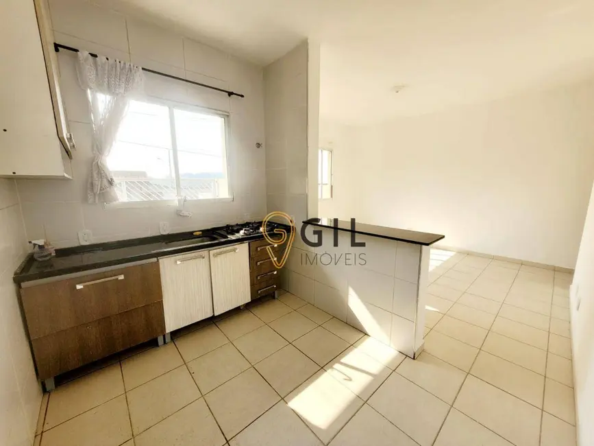 Casa com 3 quartos à venda, 168m2 em Cidade Edson, Suzano - SP - imagem 3 Foto 3 de Casa com 3 quartos à venda, 168m2 em Cidade Edson, Suzano - SP