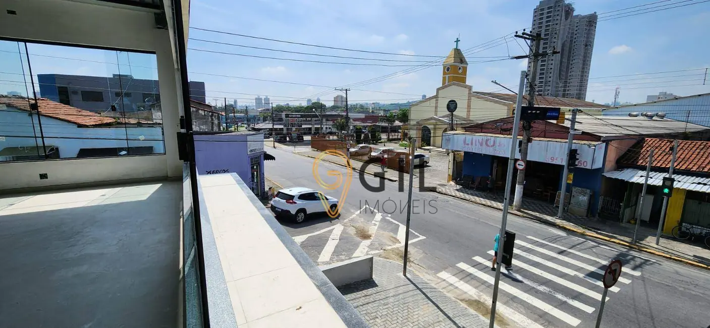 Sobrado à venda e para alugar, 220m2 em São João, Jacarei - SP - imagem 9 Foto 9 de Sobrado à venda e para alugar, 220m2 em São João, Jacarei - SP
