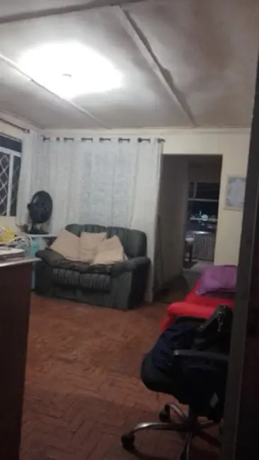 Foto 1 de Casa com 3 quartos à venda, 420m2 em Jardim Pitoresco, Jacarei - SP