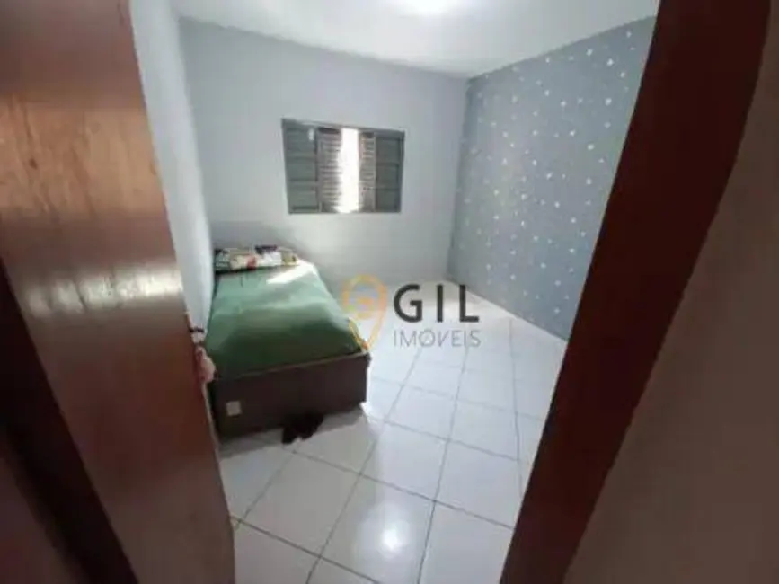 Foto 9 de Casa com 2 quartos à venda, 272m2 em Jardim Santa Marina, Jacarei - SP