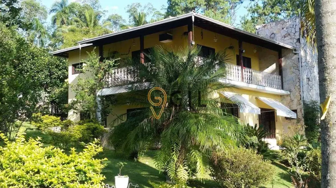 Foto 2 de Chácara com 2 quartos à venda e para alugar, 1513m2 em Condomínio Lagoinha, Jacarei - SP