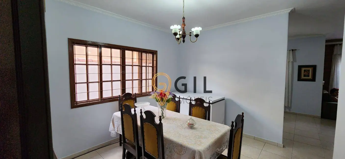 Foto 8 de Casa com 3 quartos à venda, 250m2 em Cidade Jardim, Jacarei - SP