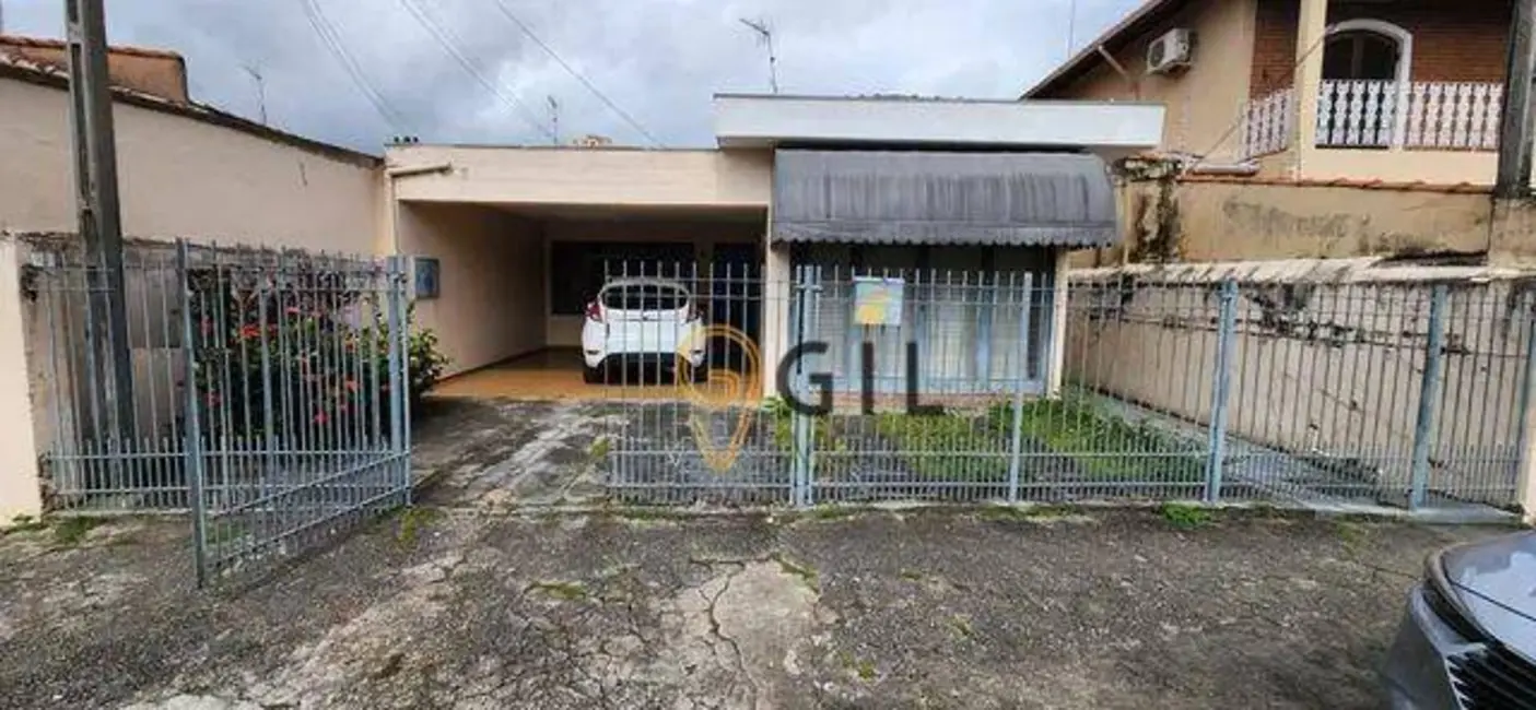 Foto 1 de Casa com 3 quartos à venda, 320m2 em Jardim Pereira do Amparo, Jacarei - SP