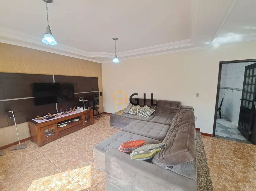 Foto 8 de Sobrado com 3 quartos para alugar, 254m2 em Sao Jose Dos Campos - SP