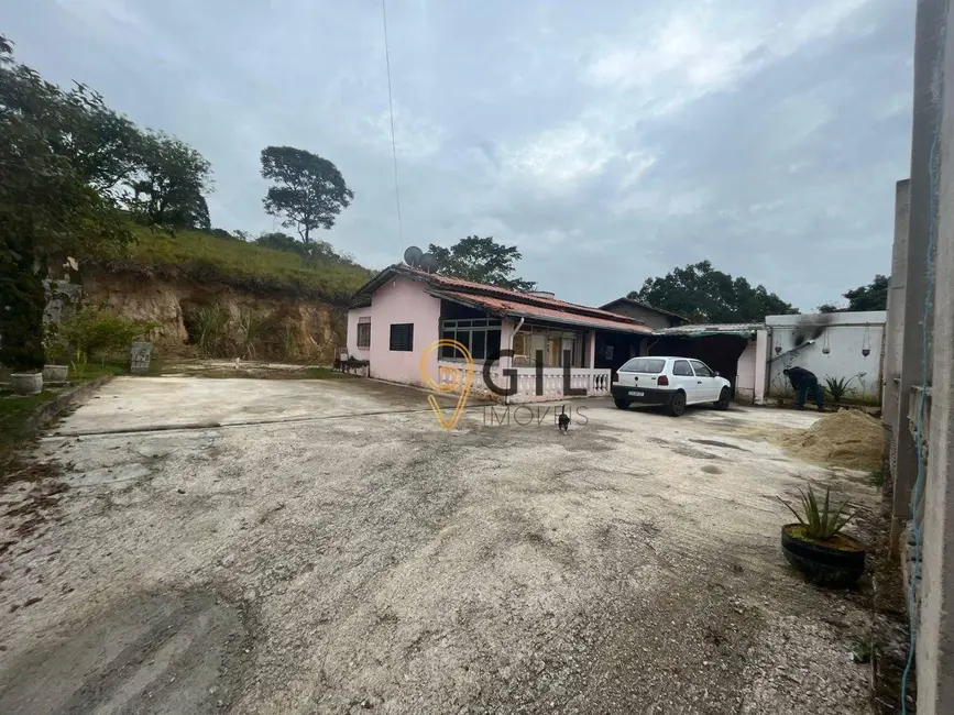 Foto 1 de Chácara com 5 quartos à venda, 1000m2 em Santa Branca - SP