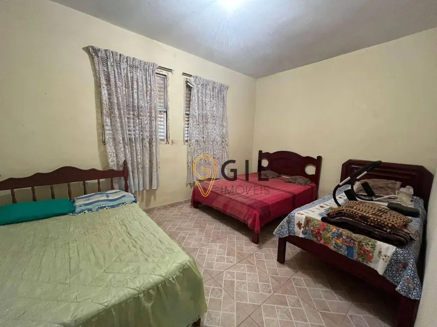 Foto 9 de Chácara com 5 quartos à venda, 1000m2 em Santa Branca - SP