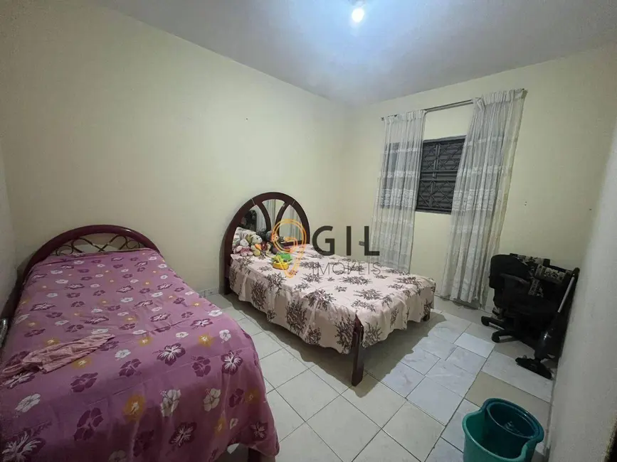 Foto 8 de Chácara com 5 quartos à venda, 1000m2 em Santa Branca - SP