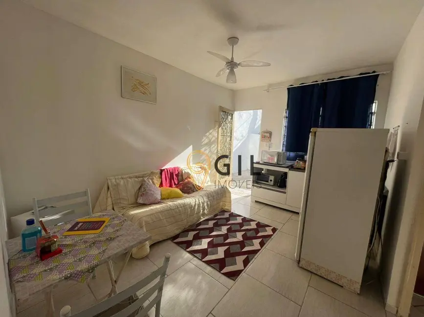 Foto 3 de Casa com 3 quartos à venda, 204m2 em Conjunto São Benedito, Jacarei - SP