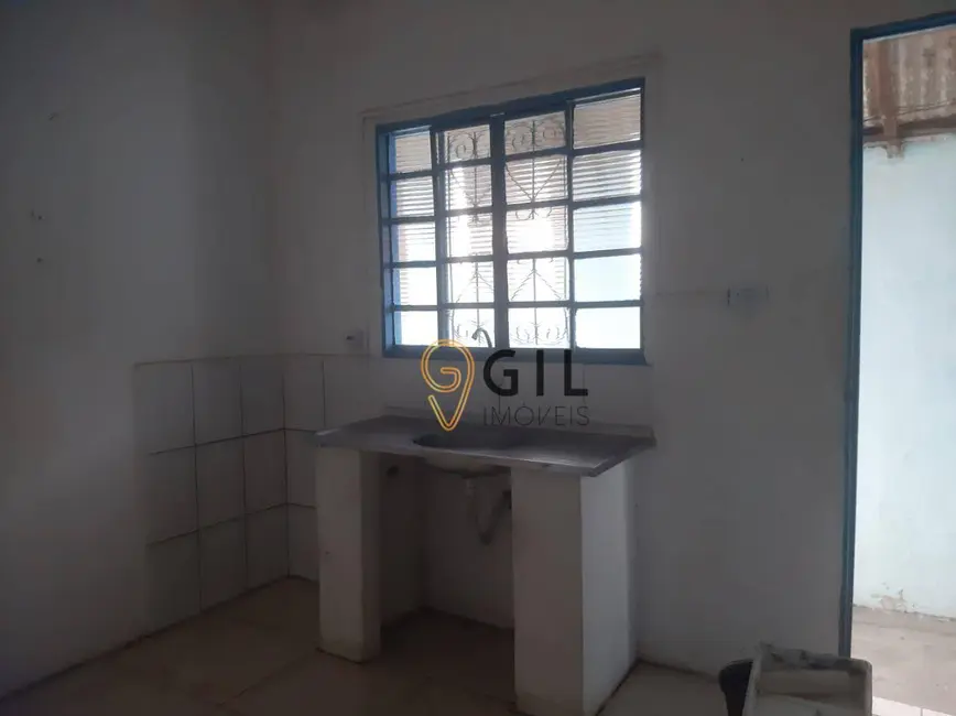 Foto 4 de Casa com 1 quarto à venda, 137m2 em Parque Imperial, Jacarei - SP