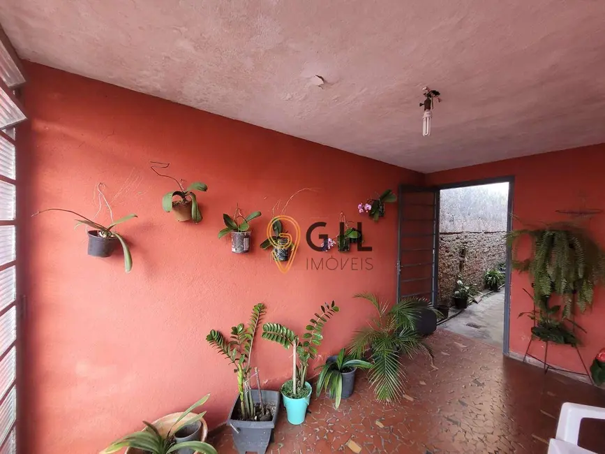 Foto 4 de Casa com 3 quartos à venda, 240m2 em Parque Itamarati, Jacarei - SP