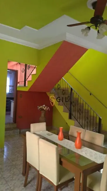 Foto 4 de Sobrado com 4 quartos à venda, 250m2 em Jardim Terras de São João, Jacarei - SP