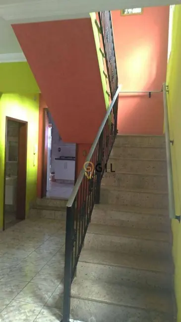 Foto 3 de Sobrado com 4 quartos à venda, 250m2 em Jardim Terras de São João, Jacarei - SP