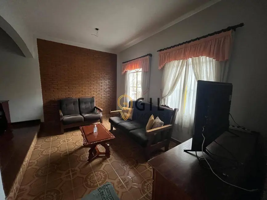 Foto 2 de Casa com 3 quartos à venda, 204m2 em Centro, Jacarei - SP