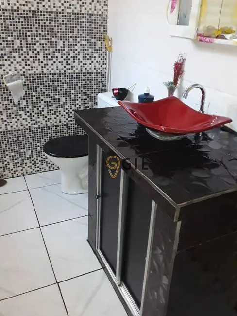 Foto 9 de Casa com 3 quartos à venda, 197m2 em Jardim Paraíba, Jacarei - SP