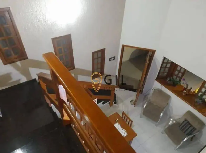 Foto 6 de Sobrado com 4 quartos à venda, 250m2 em Jardim Terras de São João, Jacarei - SP