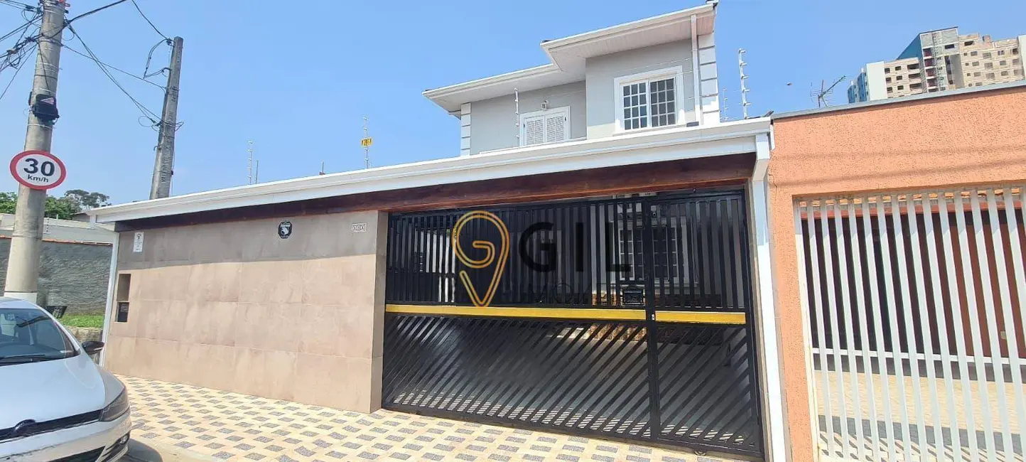 Sobrado com 3 quartos à venda, 250m2 em Jacarei - SP - imagem 1 Foto 1 de Sobrado com 3 quartos à venda, 250m2 em Jacarei - SP