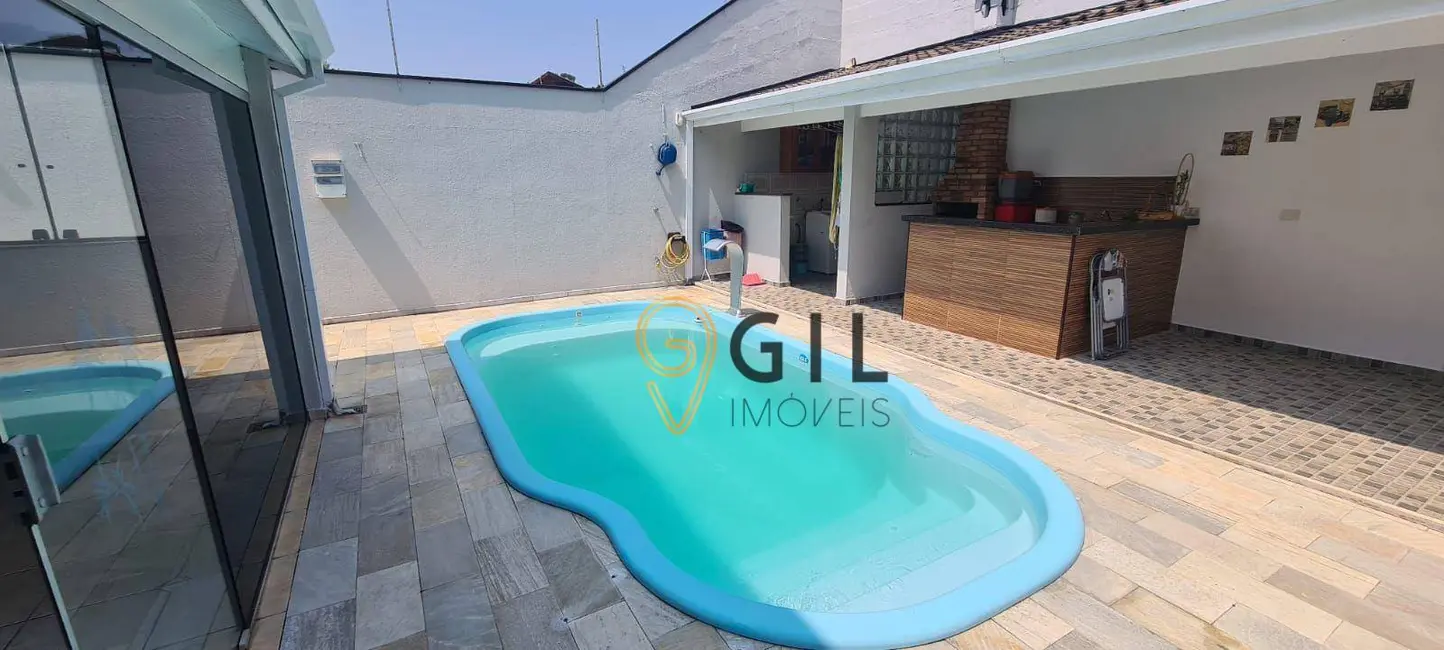 Sobrado com 3 quartos à venda, 250m2 em Jacarei - SP - imagem 9 Foto 9 de Sobrado com 3 quartos à venda, 250m2 em Jacarei - SP