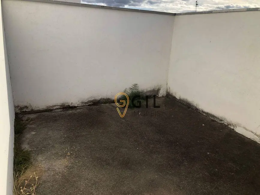 Foto 6 de Casa com 3 quartos à venda, 130m2 em Jardim das Indústrias, Jacarei - SP