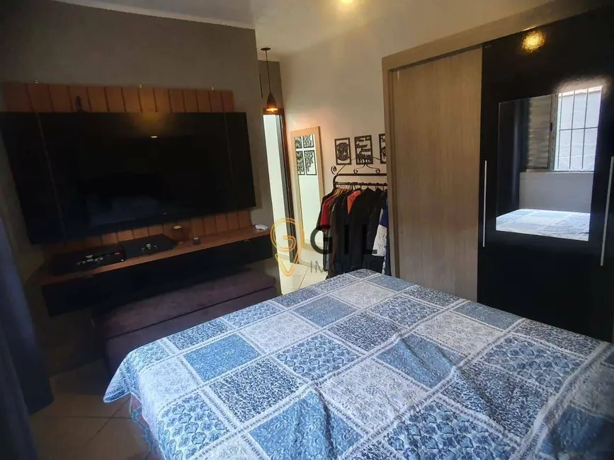 Foto 3 de Casa com 2 quartos à venda, 125m2 em Parque Meia Lua, Jacarei - SP