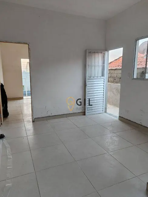 Foto 3 de Casa com 1 quarto à venda, 137m2 em Parque Imperial, Jacarei - SP