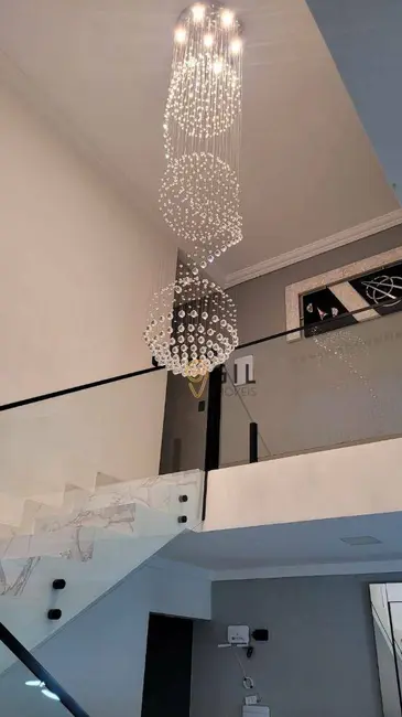 Foto 9 de Sobrado com 3 quartos à venda, 350m2 em Jardim Jacinto, Jacarei - SP