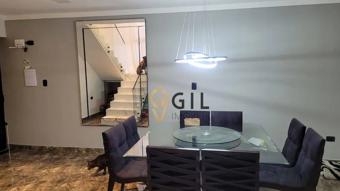 Foto 6 de Sobrado com 3 quartos à venda, 350m2 em Jardim Jacinto, Jacarei - SP