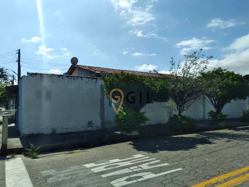 Foto 2 de Casa com 3 quartos à venda, 150m2 em Jardim Santa Maria, Jacarei - SP