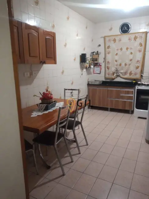 Foto 8 de Casa com 3 quartos à venda, 150m2 em Jardim Santa Maria, Jacarei - SP