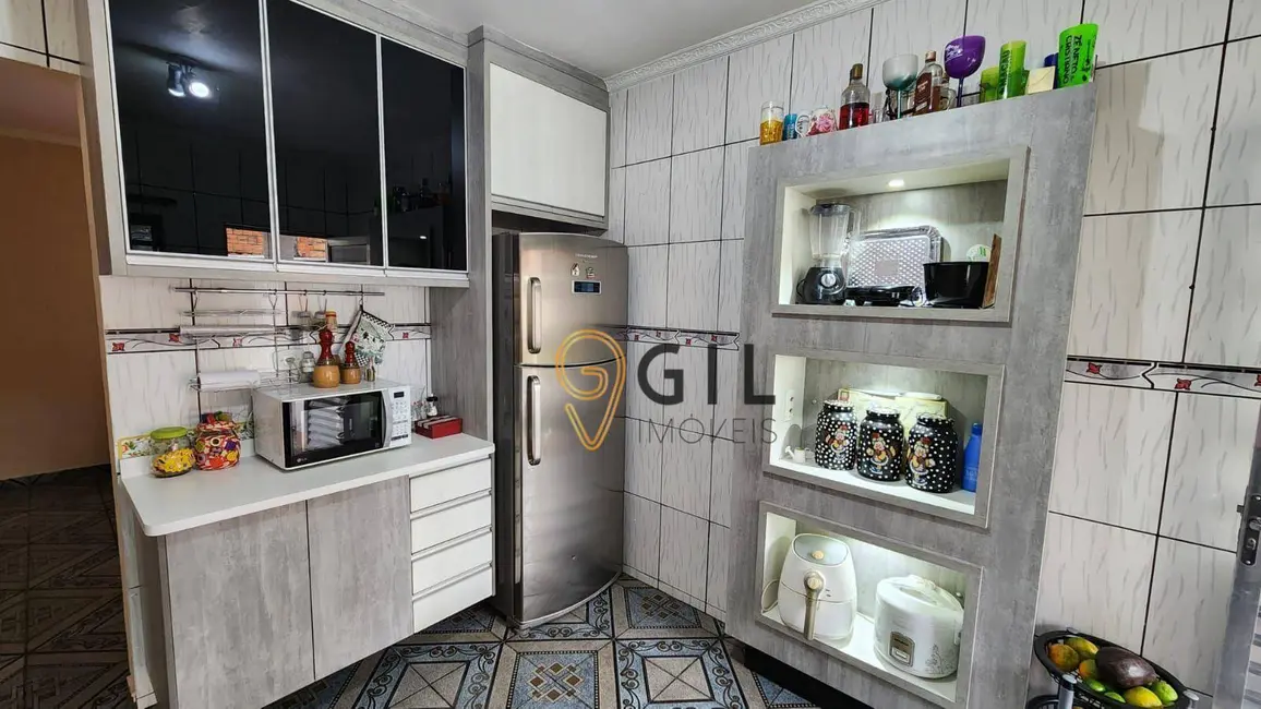 Foto 3 de Casa com 5 quartos à venda, 275m2 em Parque Meia Lua, Jacarei - SP