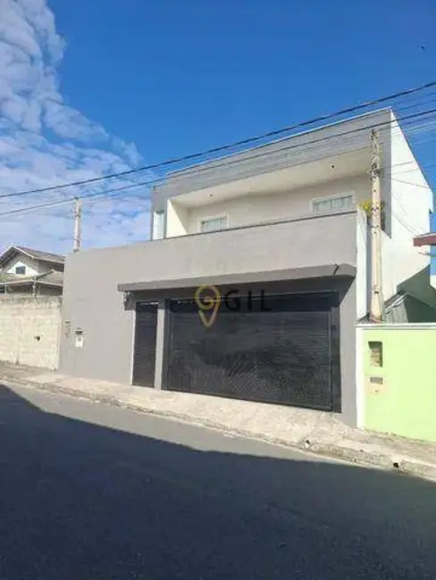 Foto 2 de Sobrado com 3 quartos à venda, 250m2 em Jacarei - SP