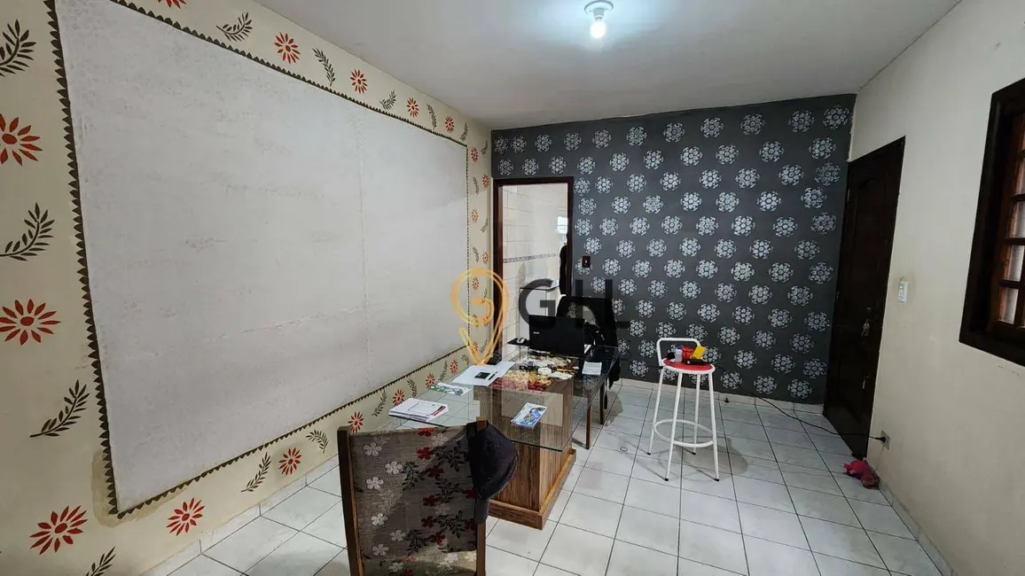Foto 6 de Casa com 2 quartos à venda, 137m2 em Jardim das Indústrias, Jacarei - SP