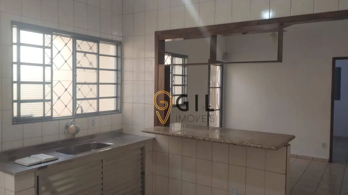 Foto 7 de Casa com 2 quartos à venda, 150m2 em Vila Zezé, Jacarei - SP