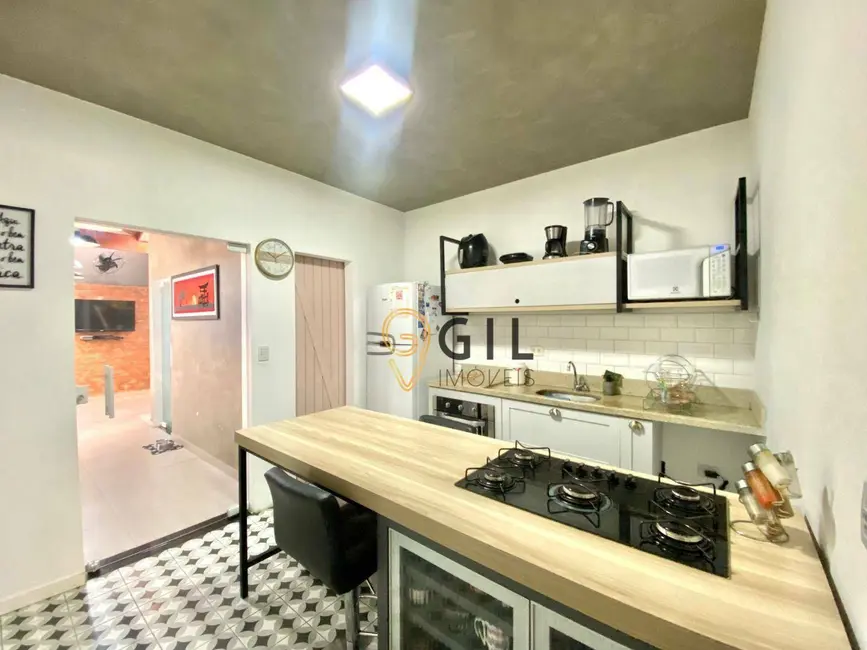 Foto 5 de Sobrado com 2 quartos à venda, 76m2 em Jardim Jacinto, Jacarei - SP