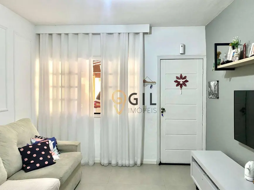 Foto 4 de Sobrado com 2 quartos à venda, 76m2 em Jardim Jacinto, Jacarei - SP