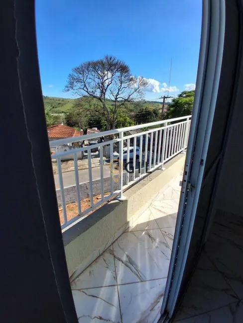 Foto 5 de Sobrado com 3 quartos à venda, 118m2 em Jardim Santo Antônio da Boa Vista, Jacarei - SP