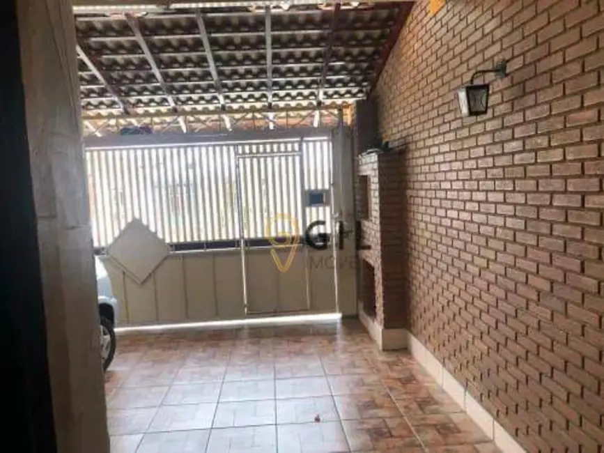 Foto 2 de Casa com 3 quartos à venda, 250m2 em Centro, Jacarei - SP
