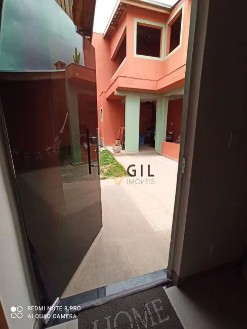 Foto 4 de Sobrado com 3 quartos à venda, 140m2 em Parque Califórnia, Jacarei - SP