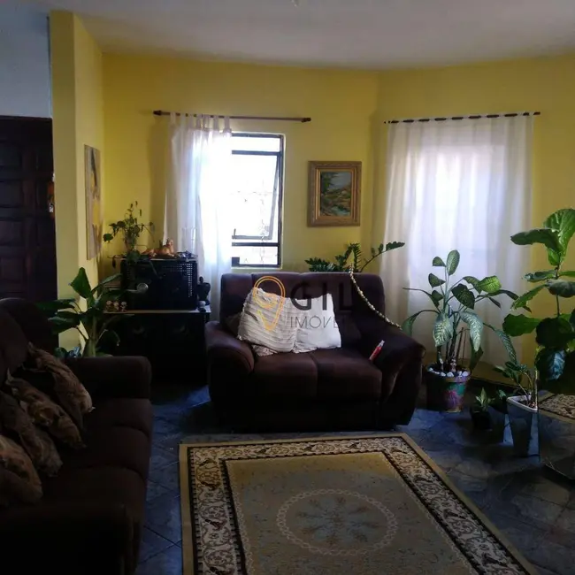 Foto 2 de Casa com 2 quartos à venda, 390m2 em Jardim Colônia, Jacarei - SP