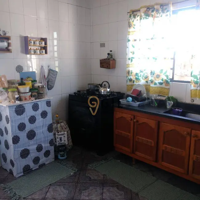 Foto 5 de Casa com 2 quartos à venda, 390m2 em Jardim Colônia, Jacarei - SP