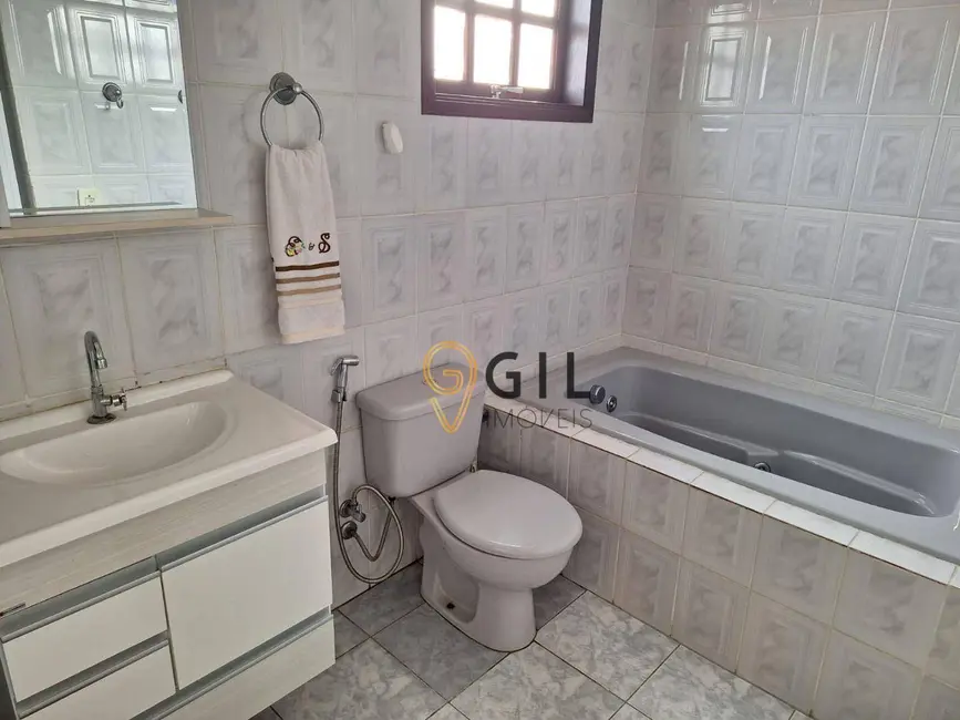 Foto 8 de Sobrado com 3 quartos à venda, 214m2 em Jardim Altos de Santana II, Jacarei - SP