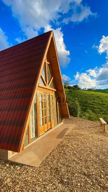 Foto 1 de Chácara com 2 quartos à venda, 3000m2 em Delfim Moreira - MG