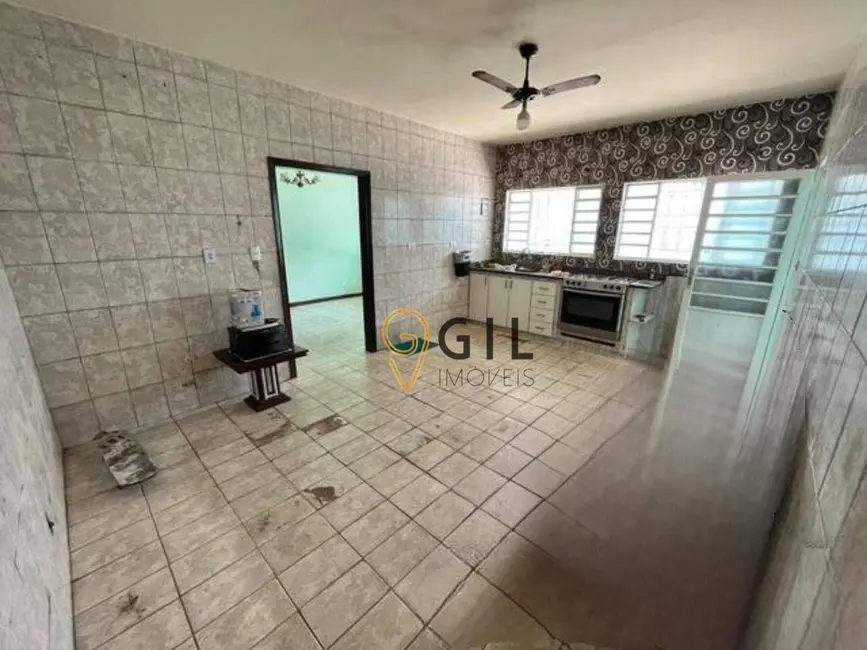 Foto 9 de Casa com 3 quartos à venda, 380m2 em Jardim Santa Maria, Jacarei - SP