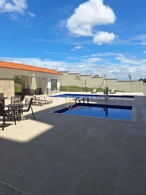 Foto 1 de Apartamento com 2 quartos para alugar, 42m2 em Cidade Salvador, Jacarei - SP