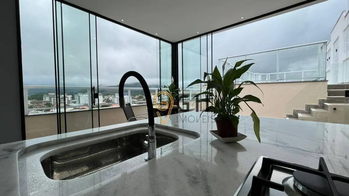 Foto 4 de Apartamento com 3 quartos à venda, 233m2 em Centro, Ubatuba - SP